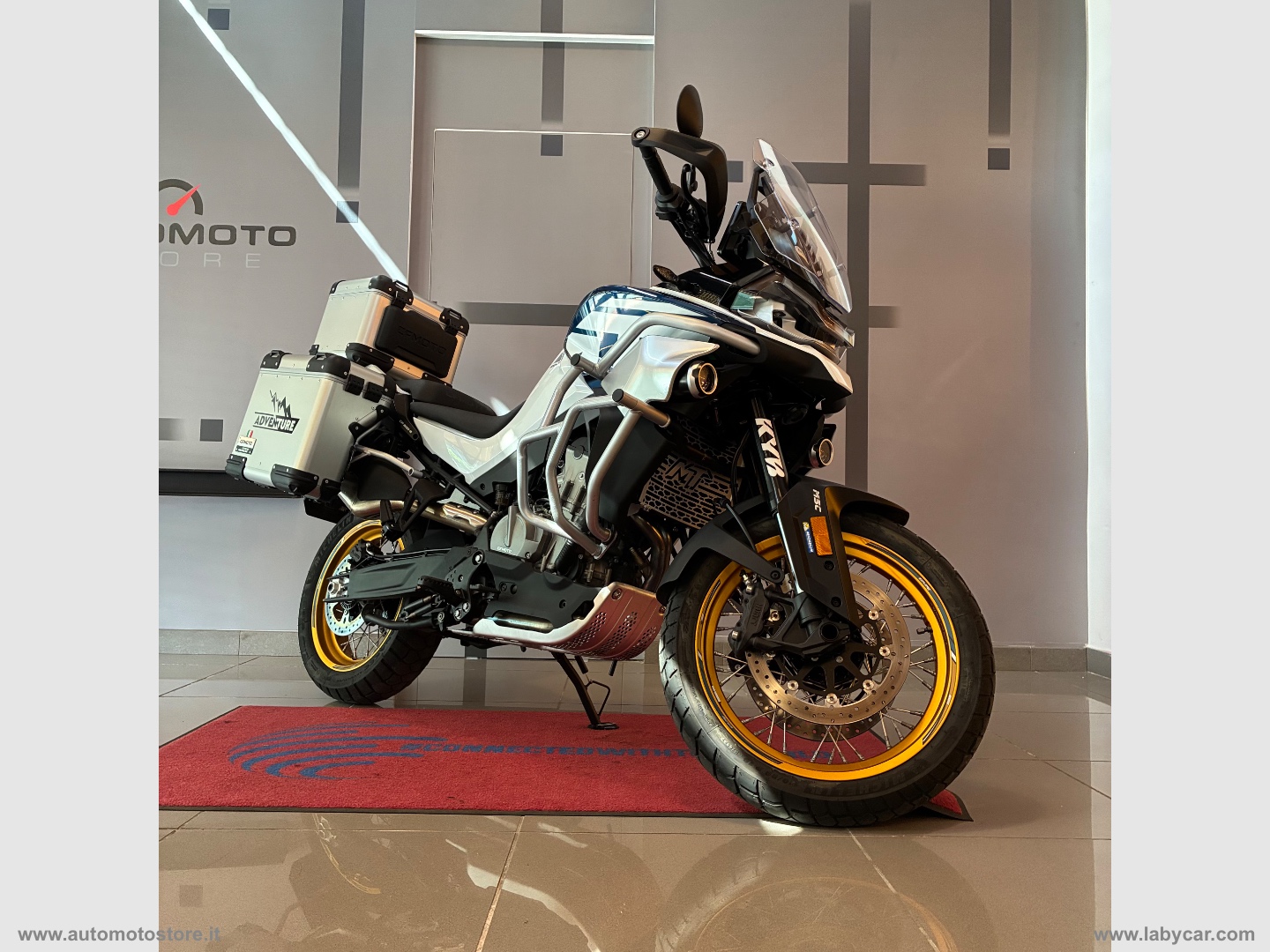 CF MOTO 
