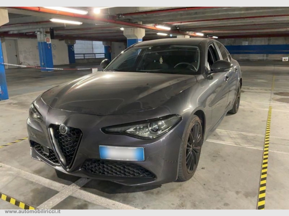 ALFA ROMEO Giulia 2.2 TD 160 CV AT8                                                        