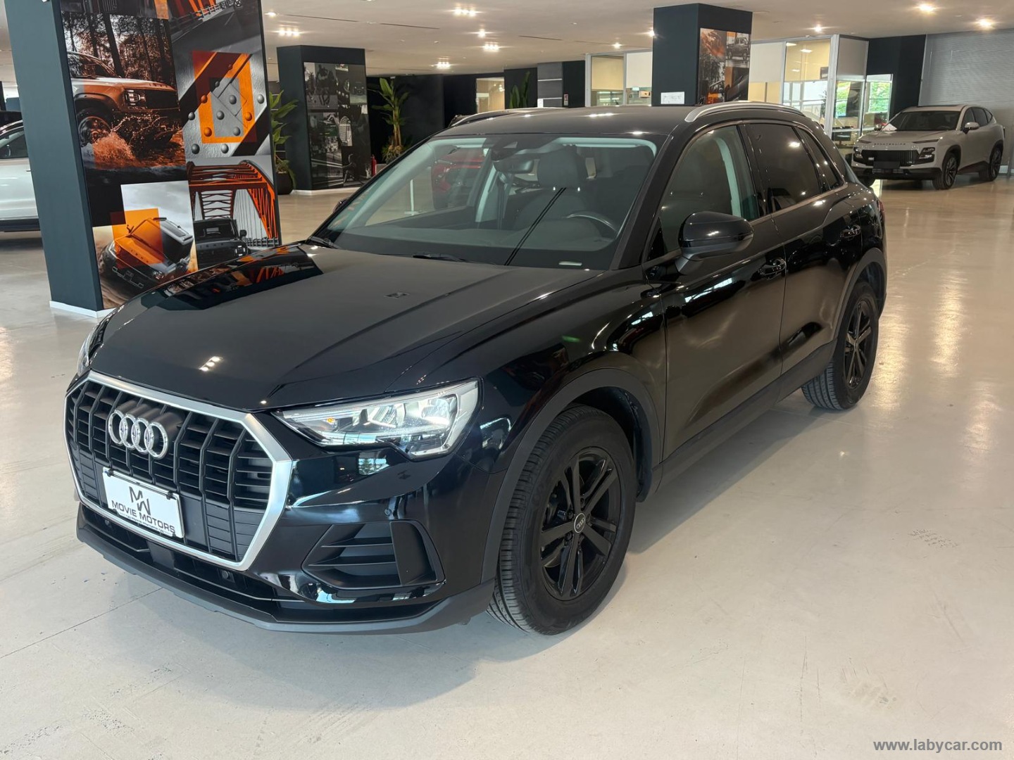 Q3 35 TDI S tronic Business Advanced                                                        