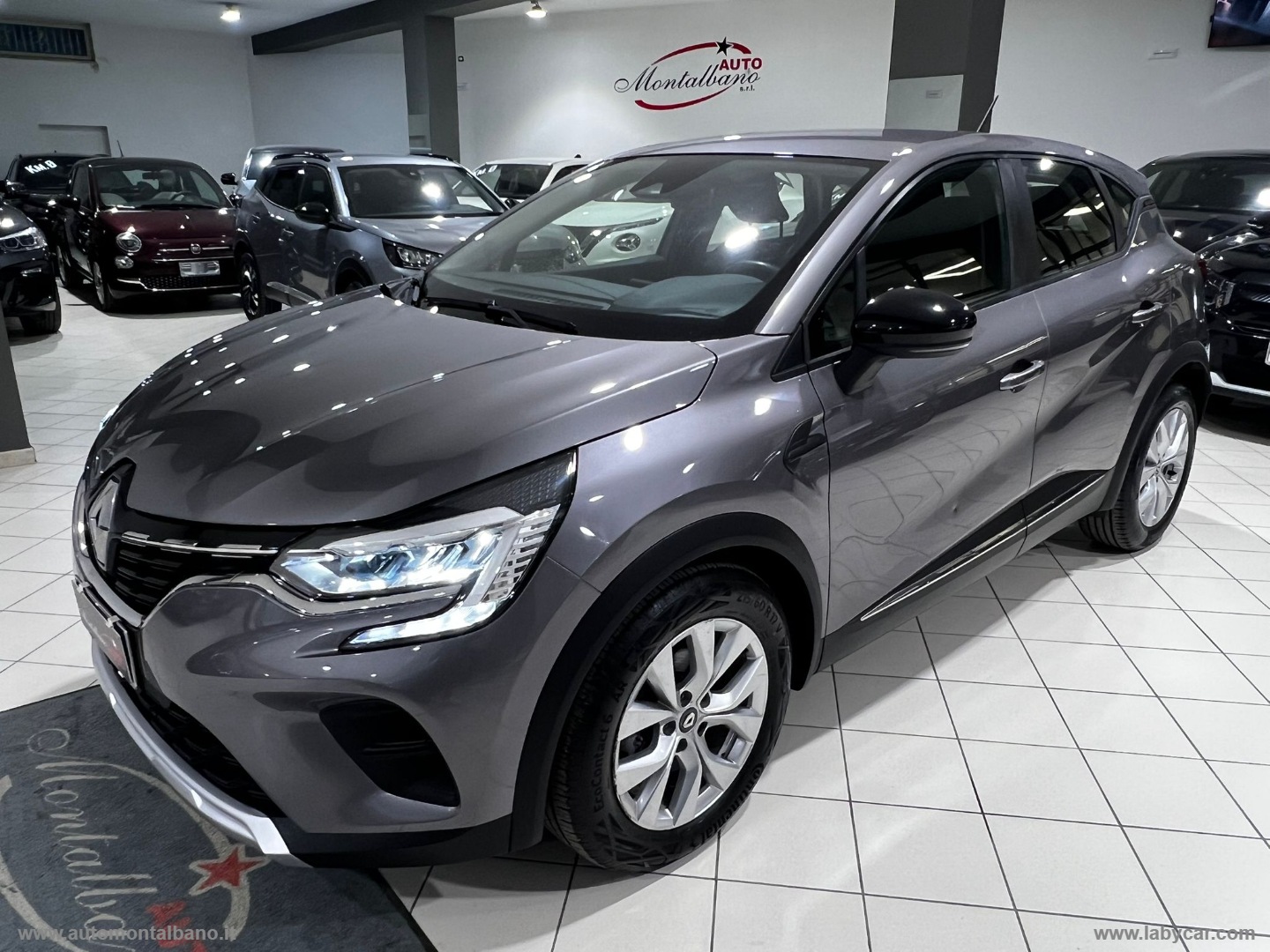 RENAULT Captur