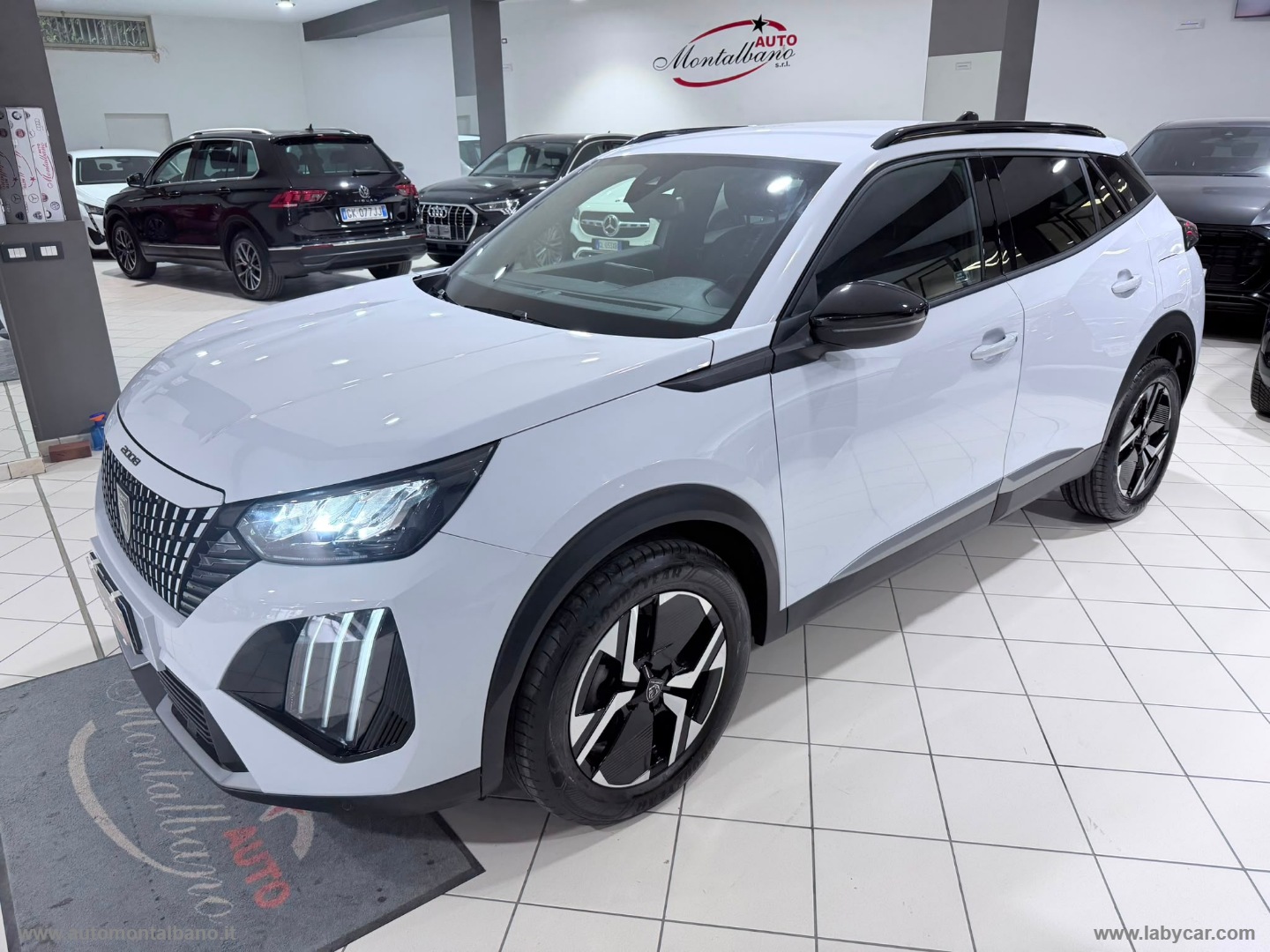 PEUGEOT 2008