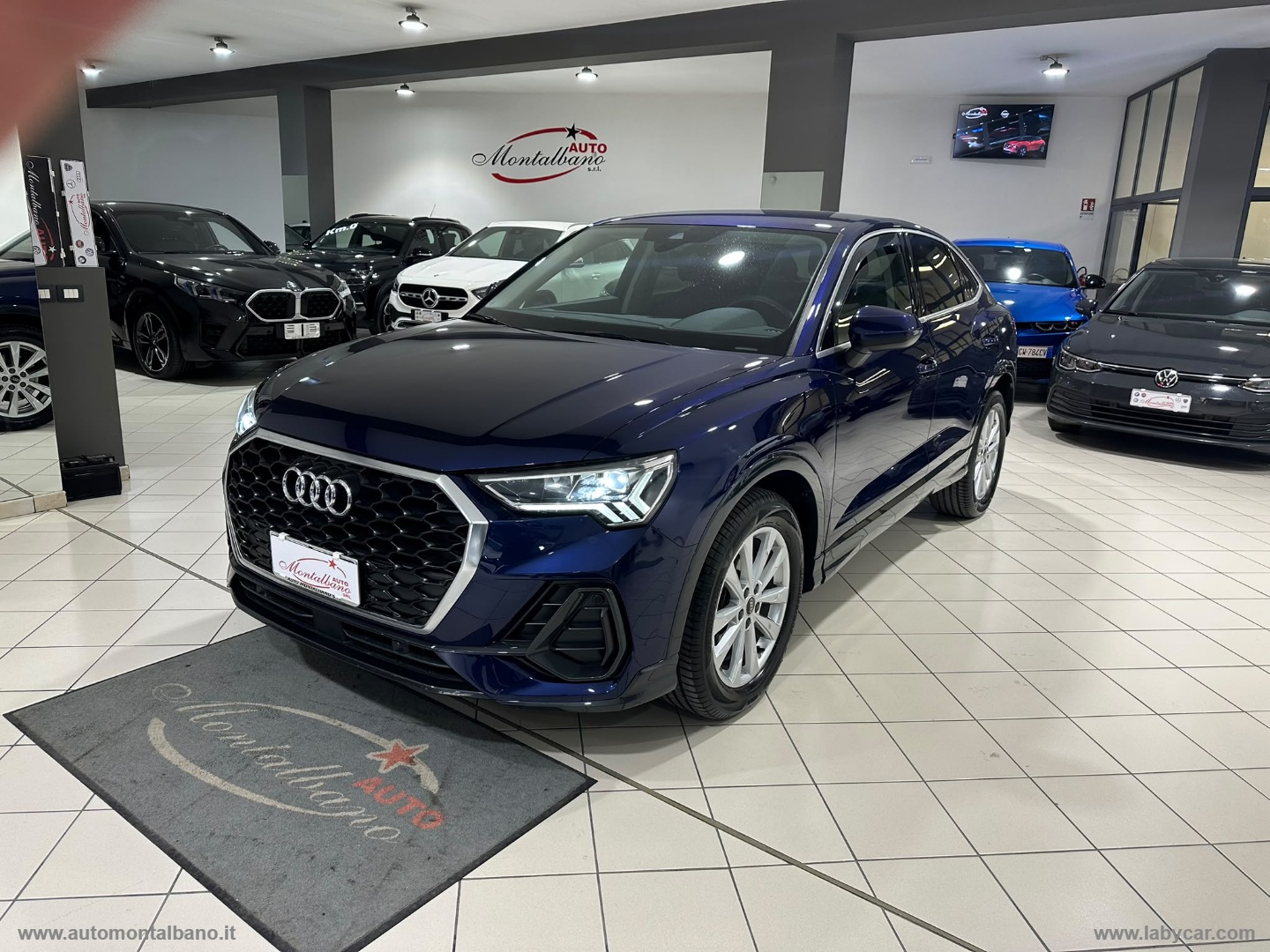 AUDI Q3