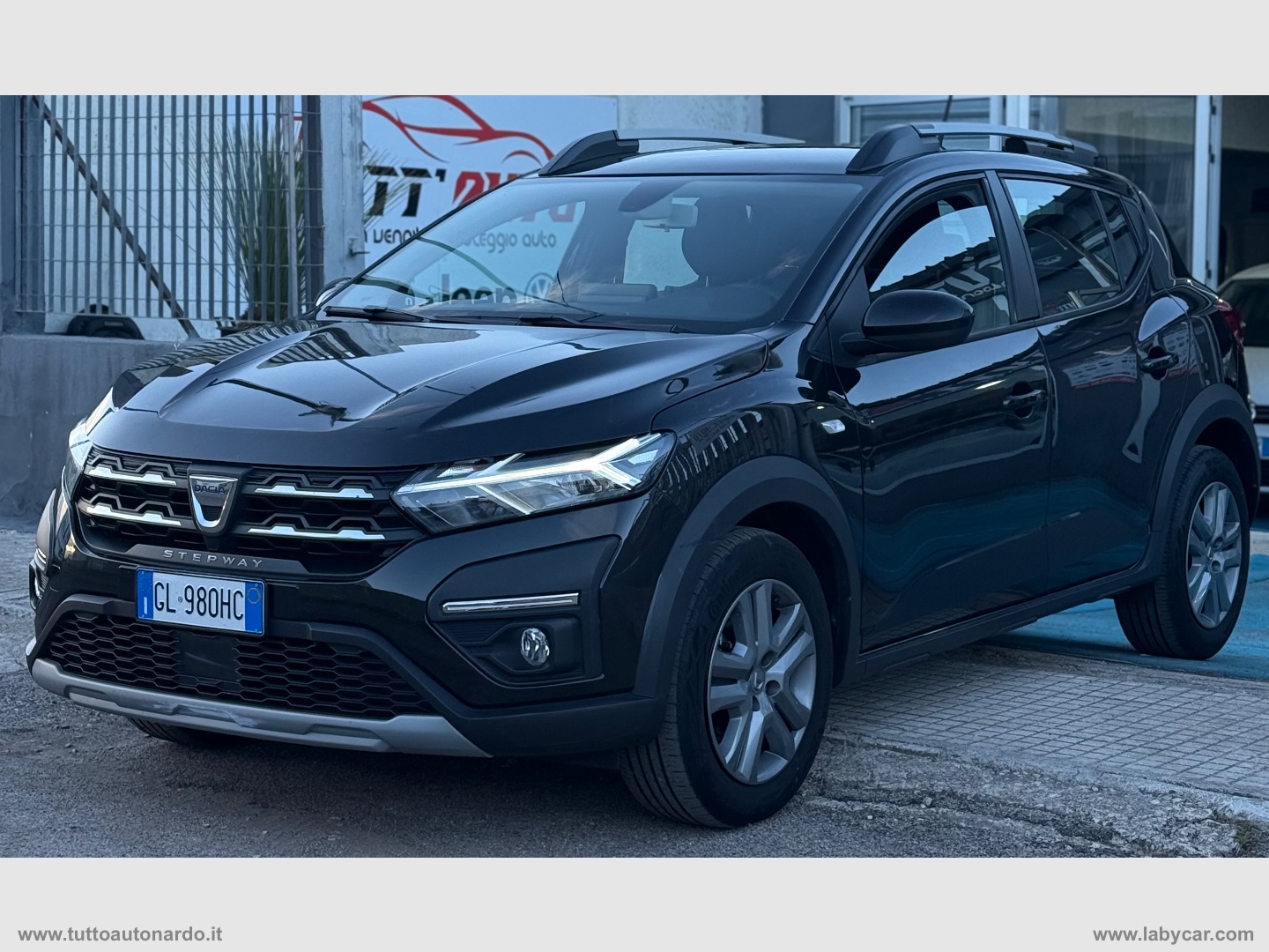 DACIA Sandero