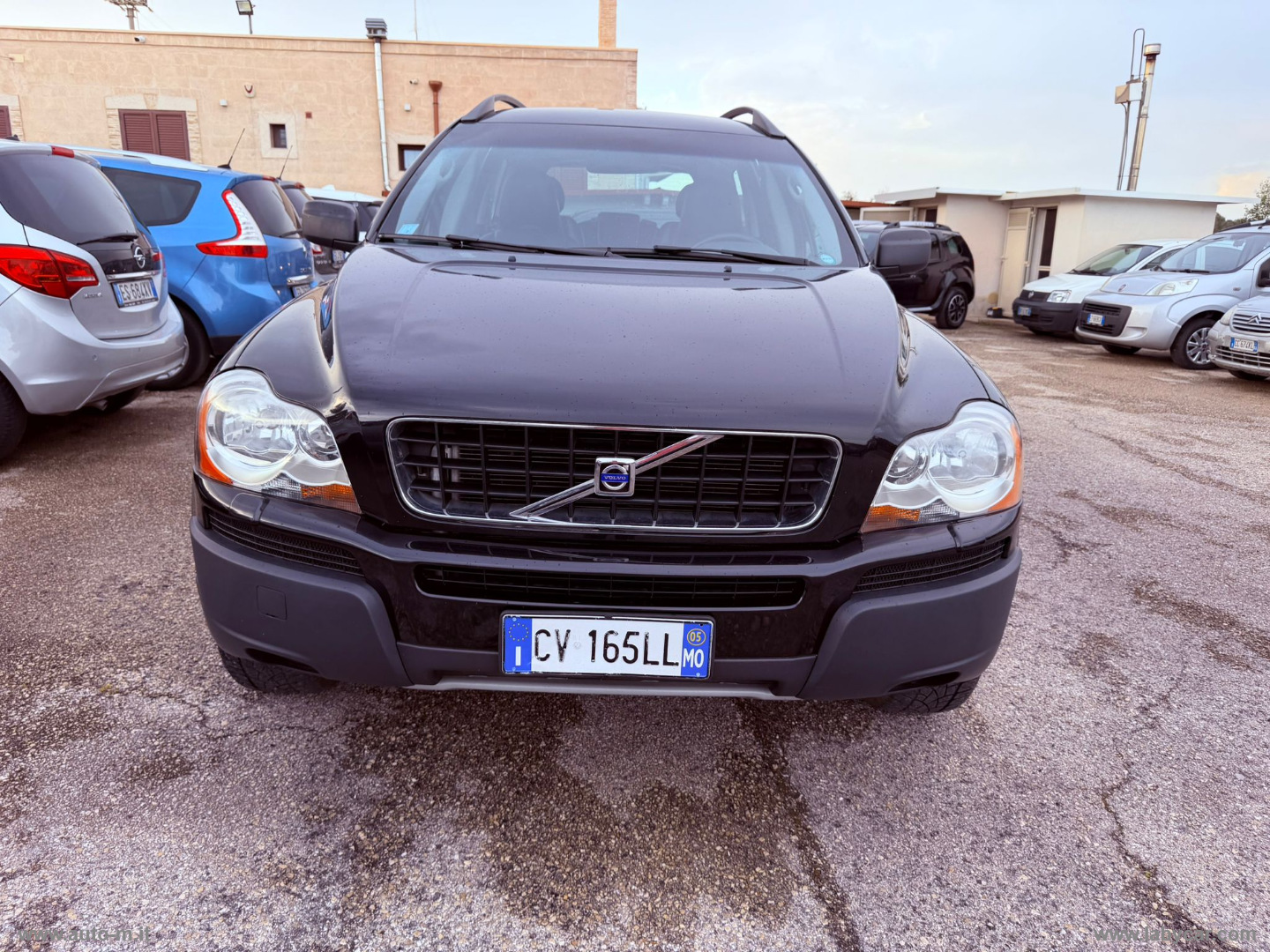 VOLVO XC90