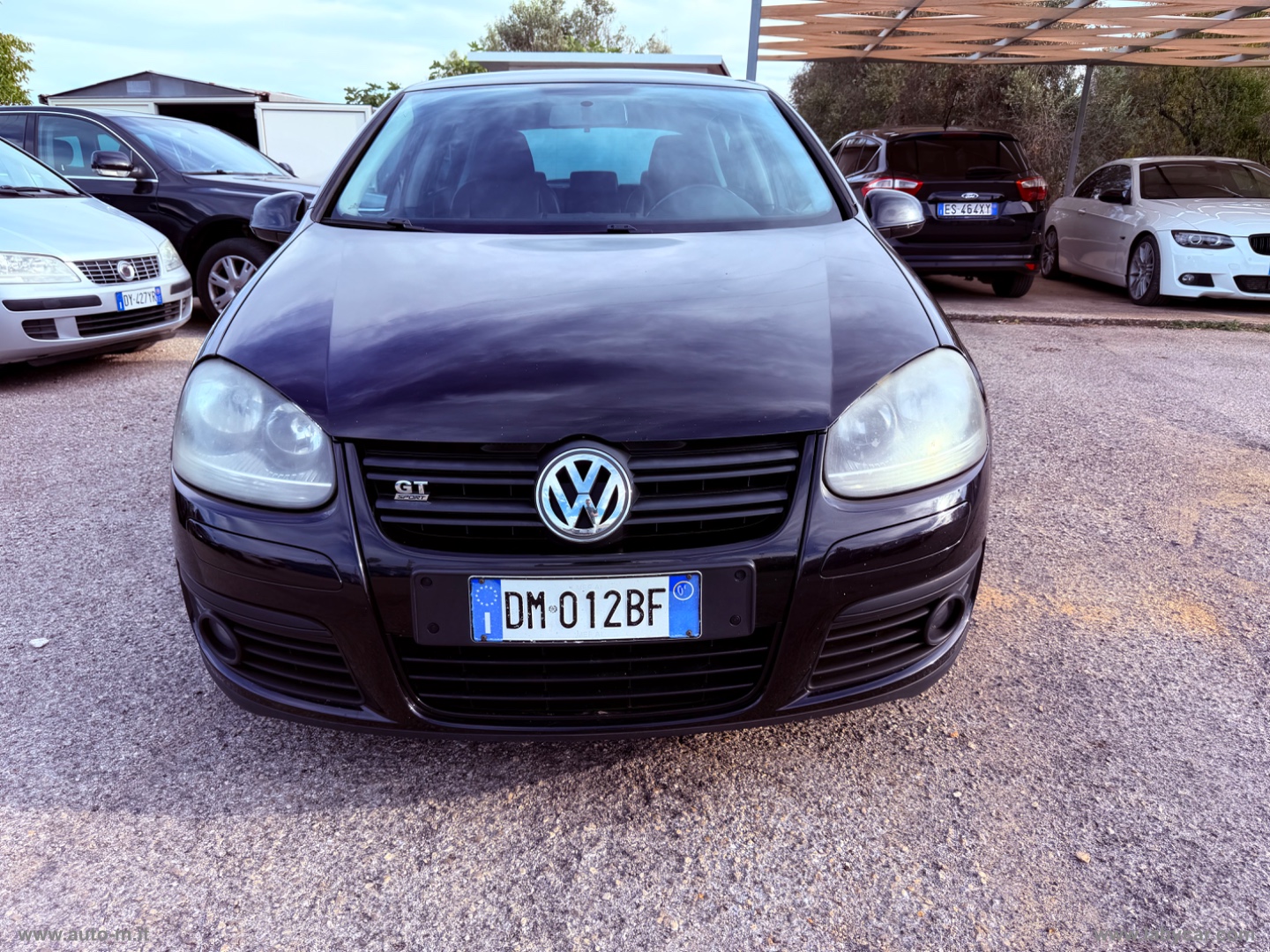 VOLKSWAGEN&nbsp;Golf