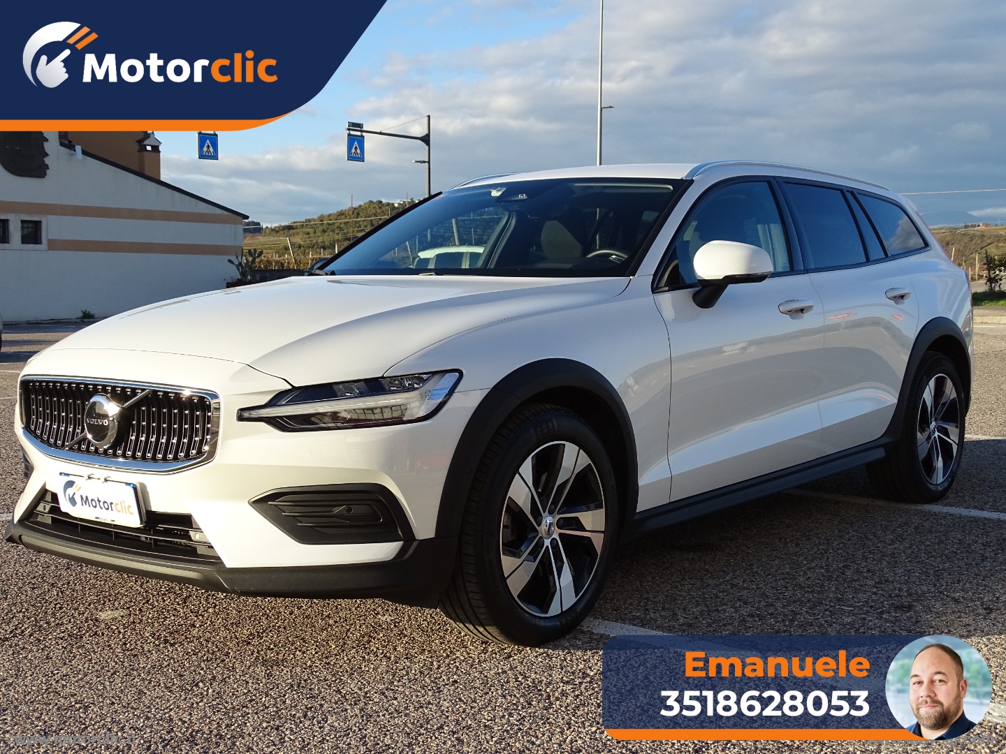VOLVO V60 Cross Country B4 