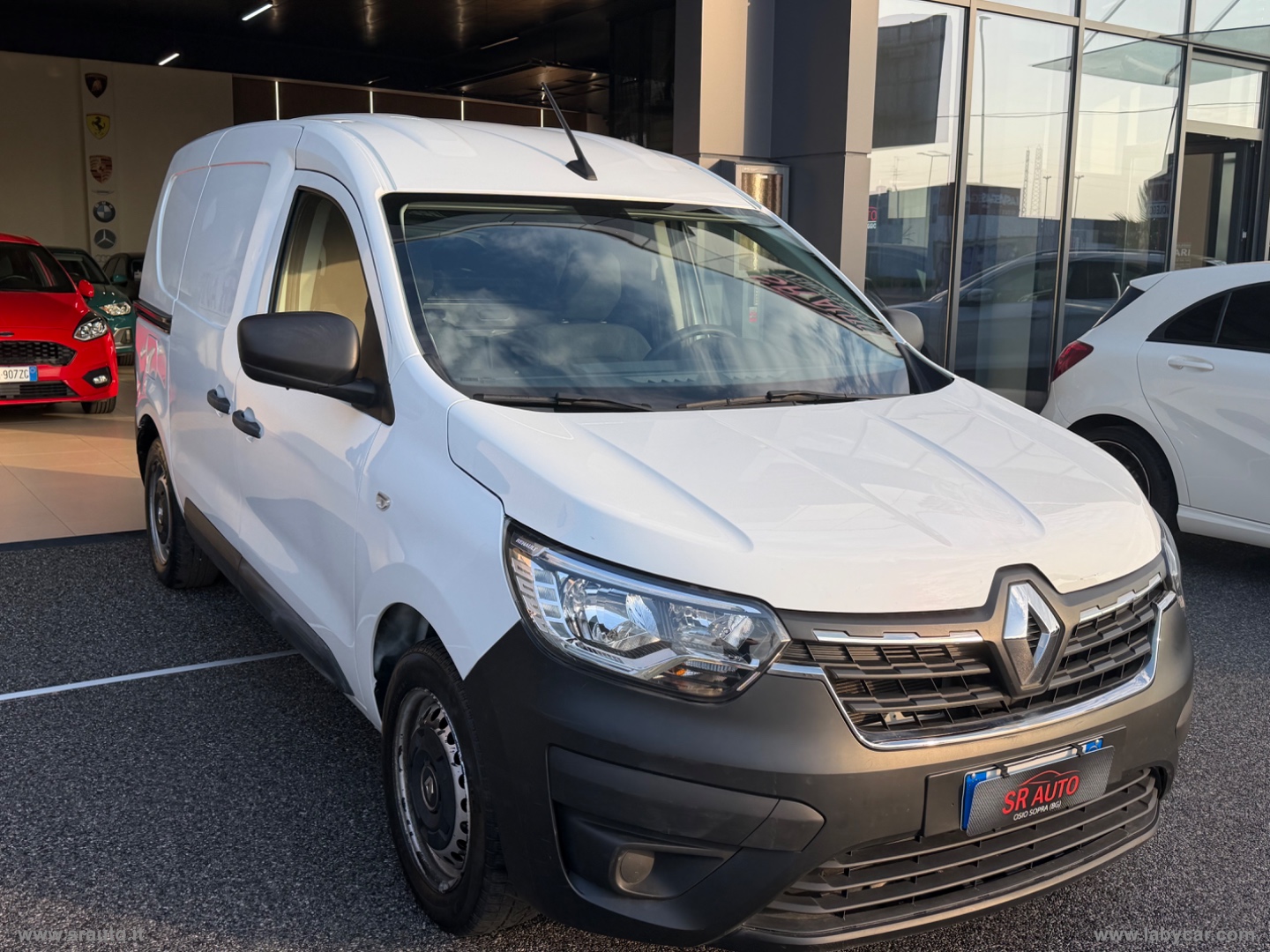 RENAULT Express