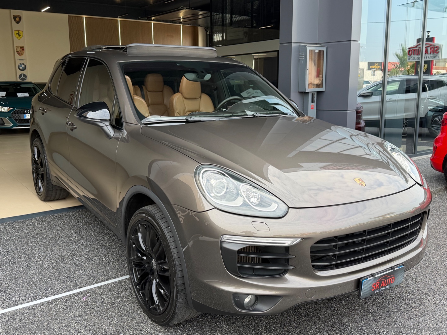 PORSCHE Cayenne