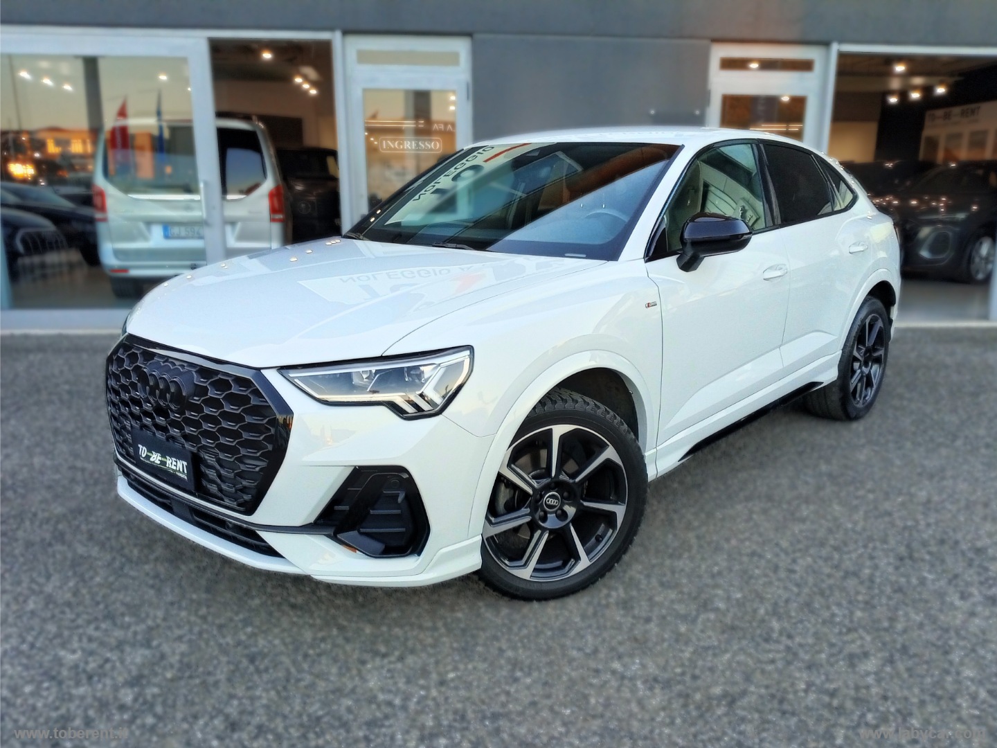 Q3 SPB 35 TDI S tronic Identity Black