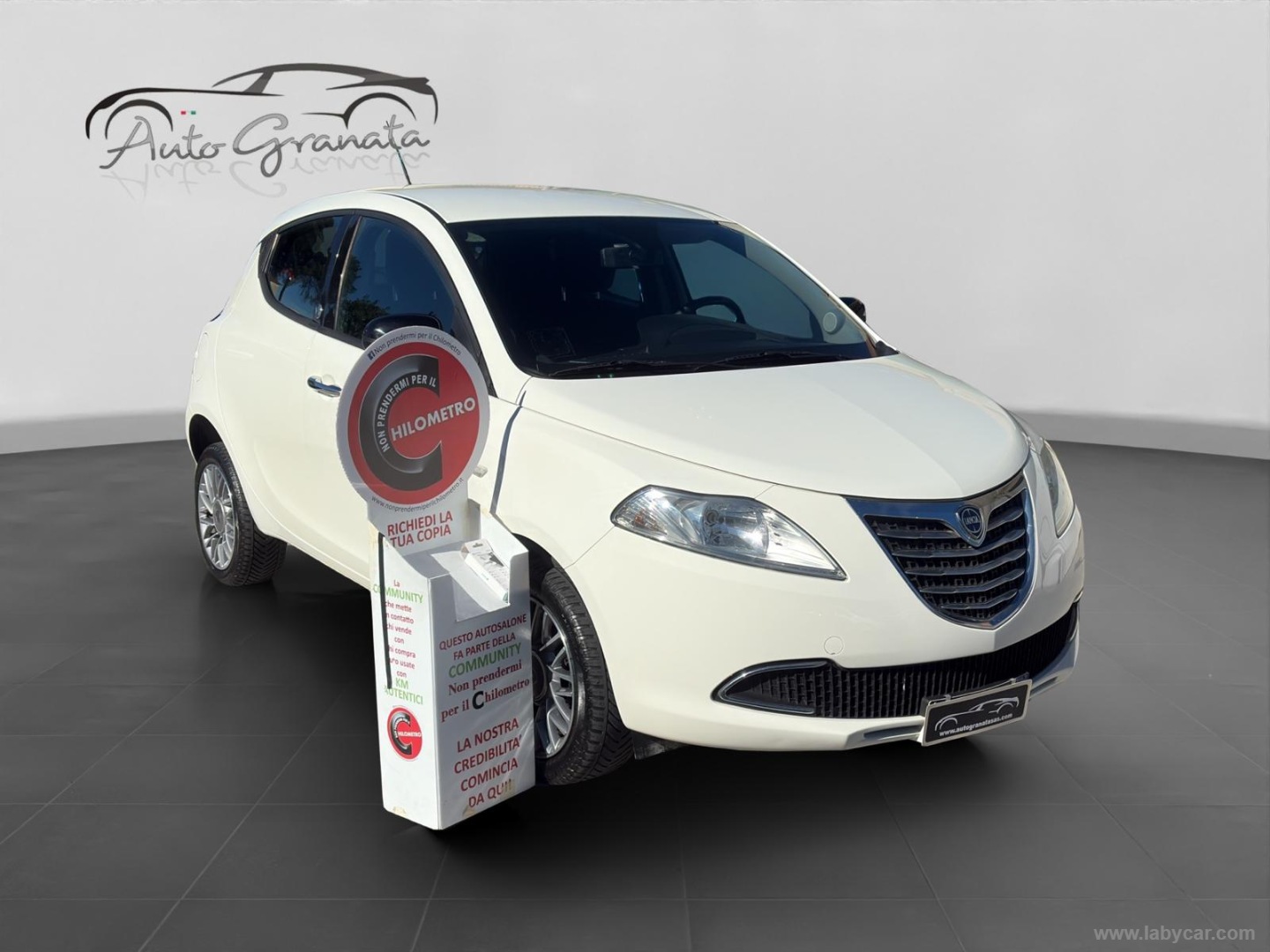 LANCIA Ypsilon 0.9 T.Air 85CV 5p. Met.Ec. Gold 