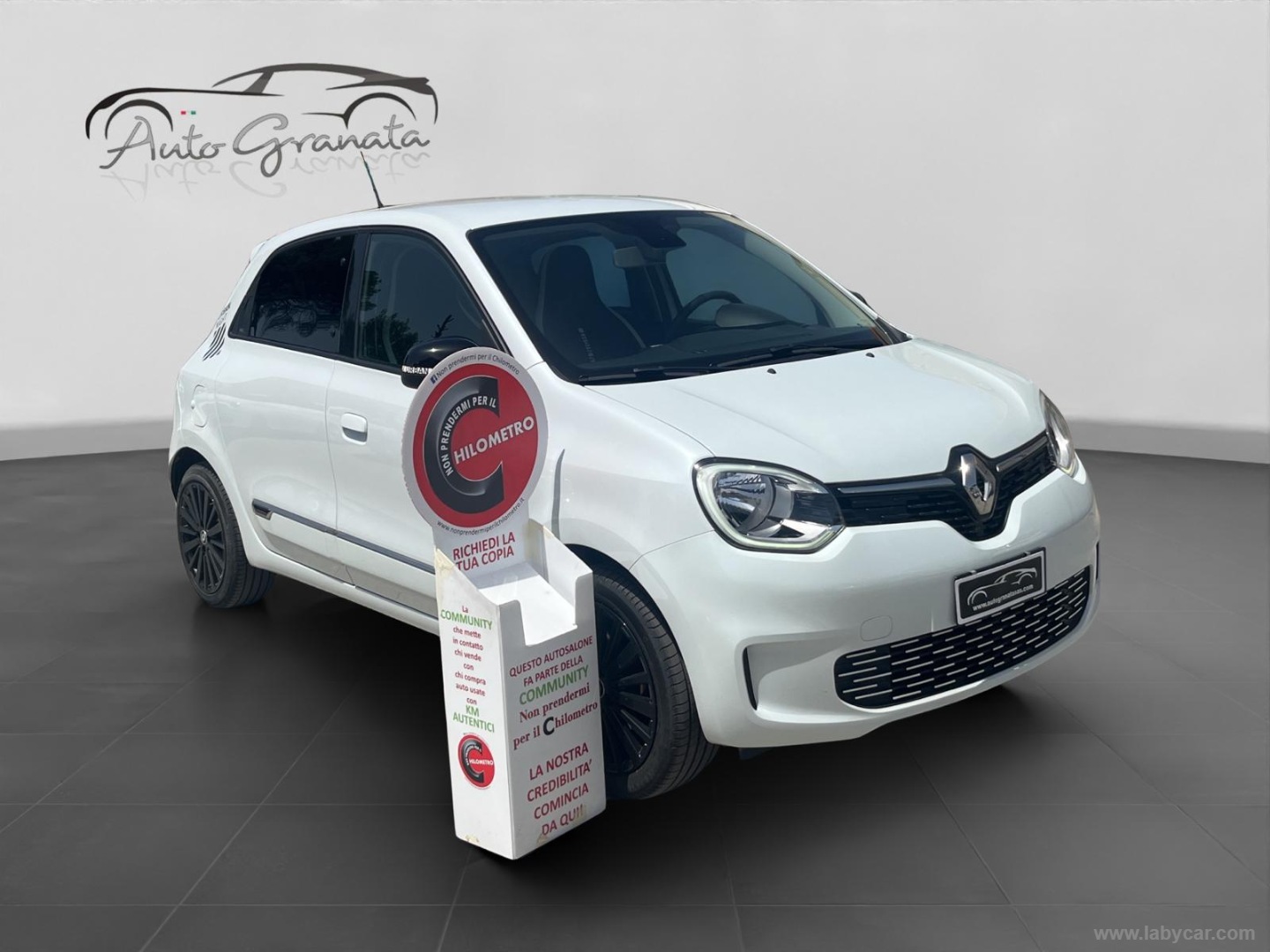 RENAULT Twingo