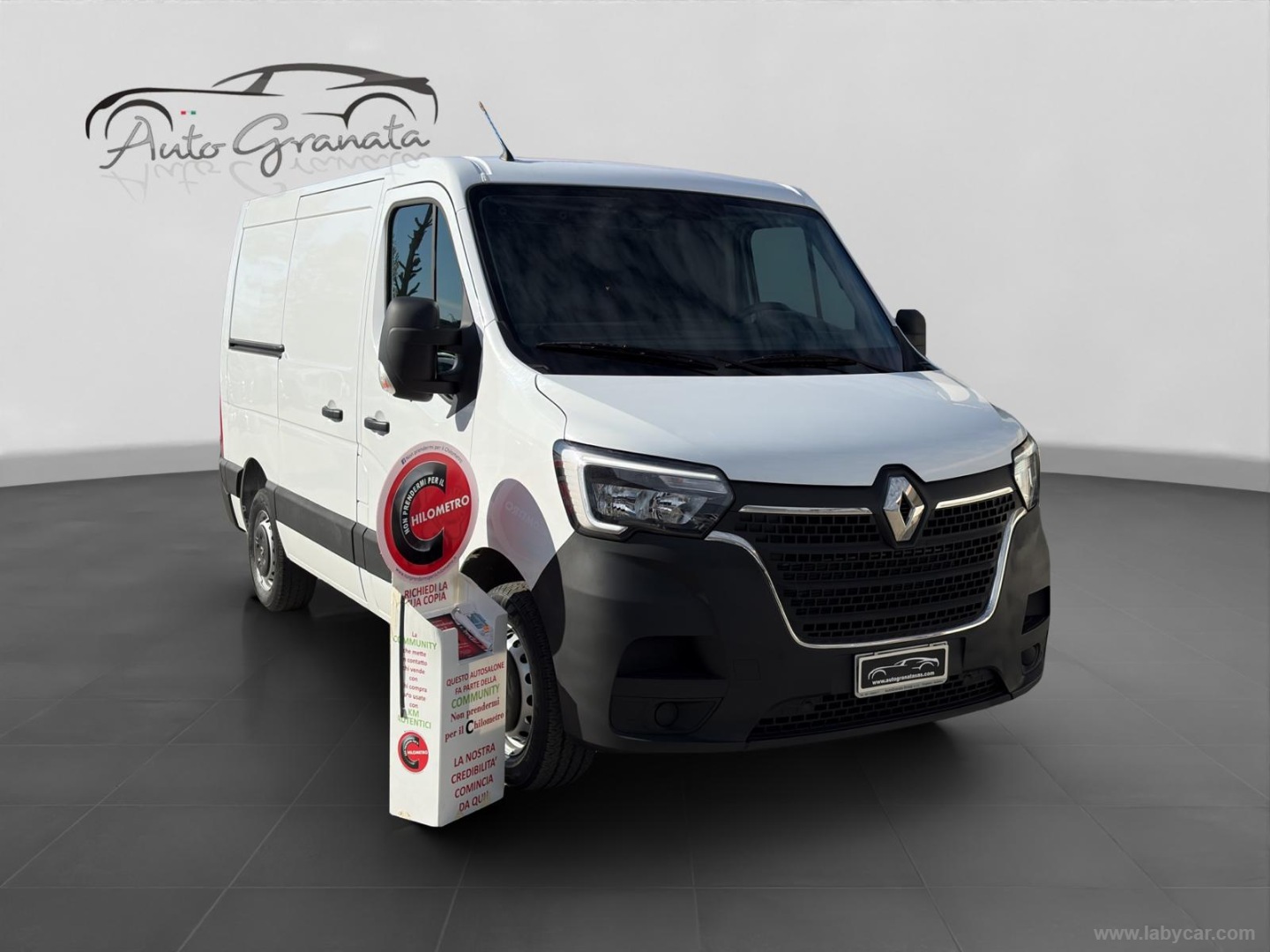 RENAULT Master