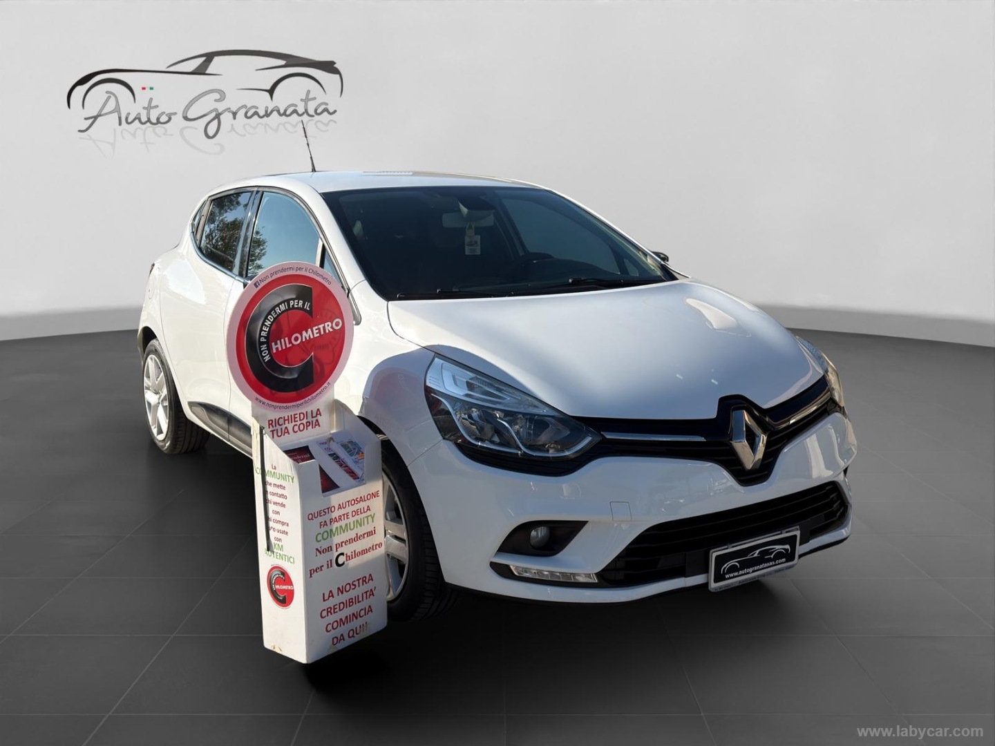 RENAULT Clio