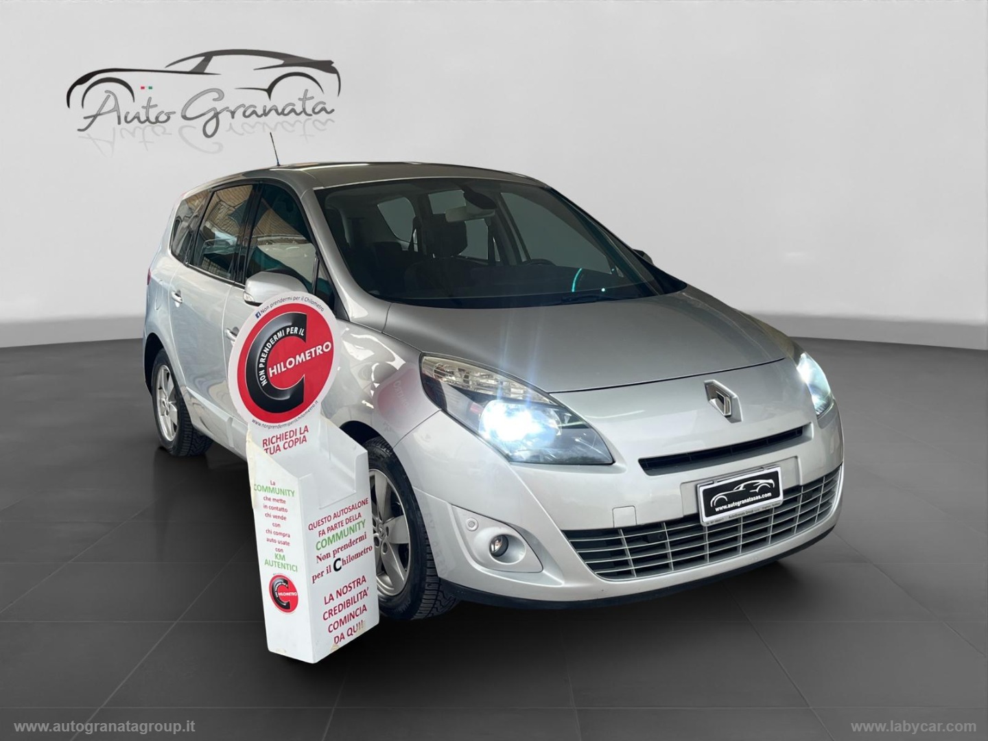 Scénic 1.5 dCi 110 CV Luxe 7 POSTI GARANTITO 12 MESI                              