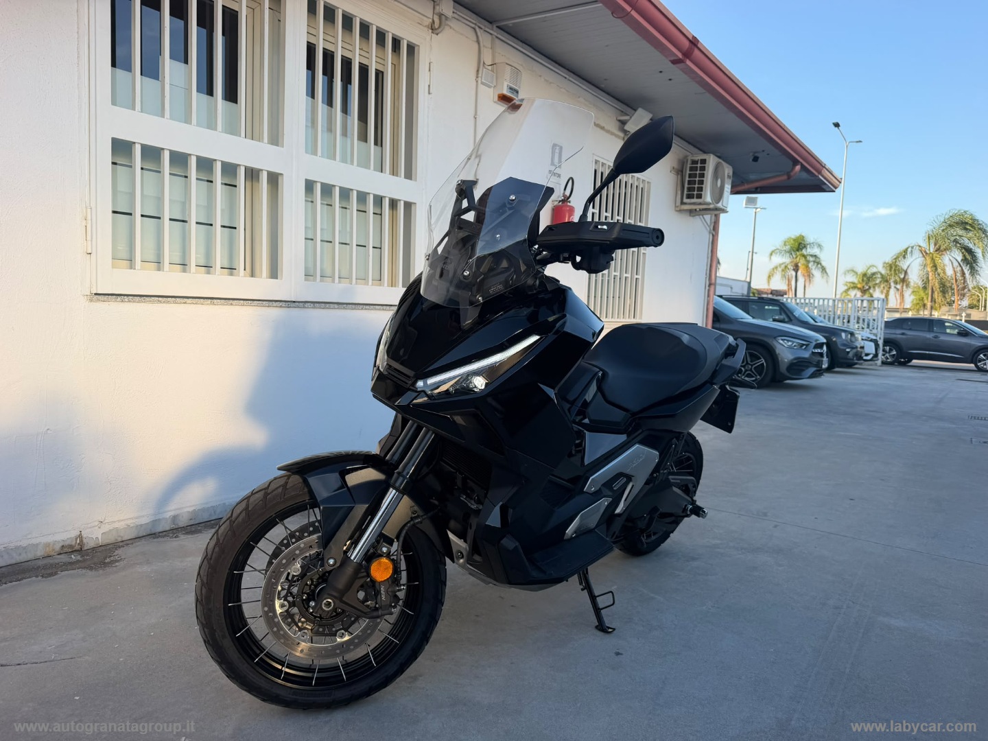X-ADV 750 PARI NUOVO!