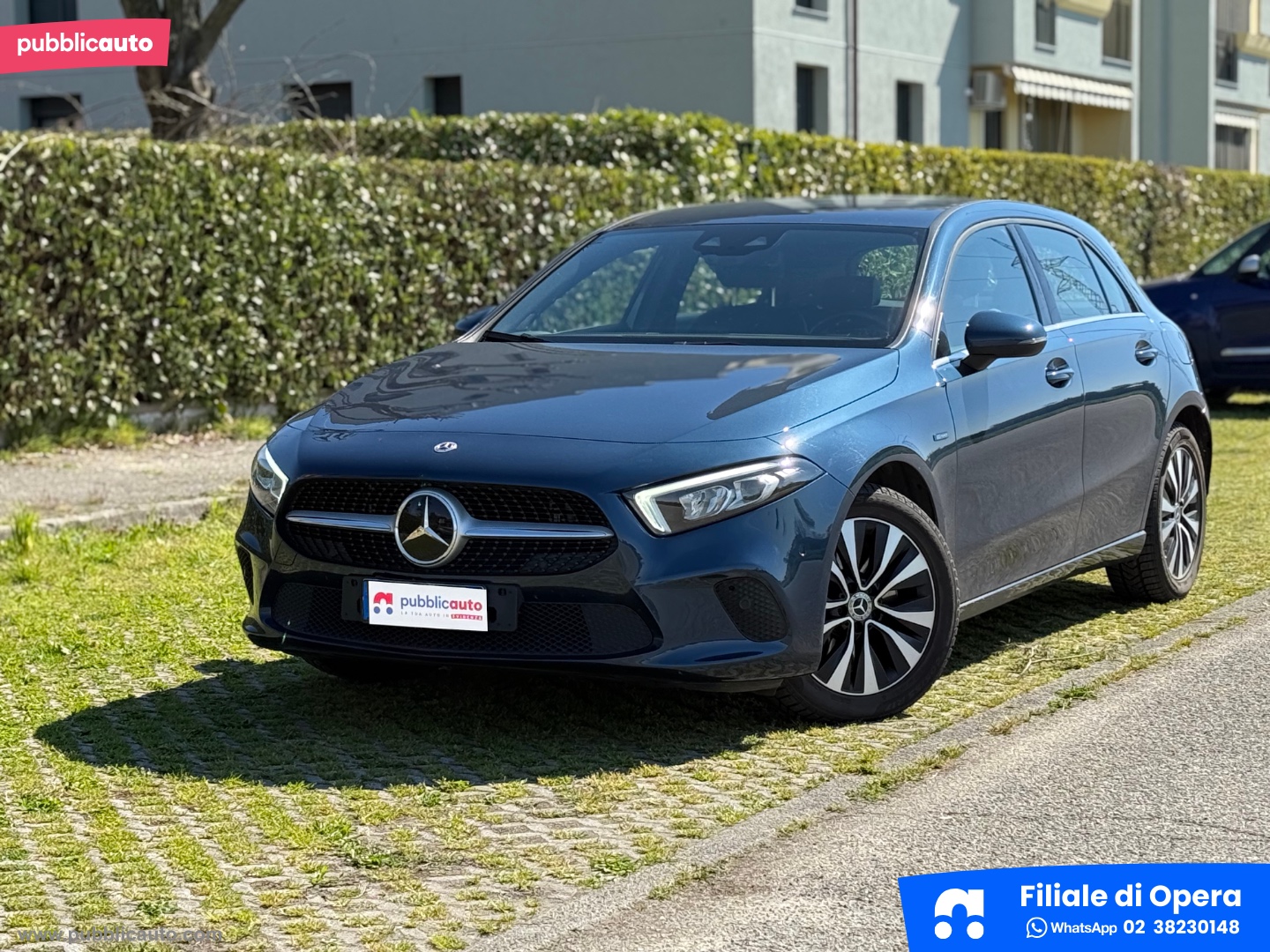 MERCEDES-BENZ A 250 e Automatic EQ-Pow. Business Extra 