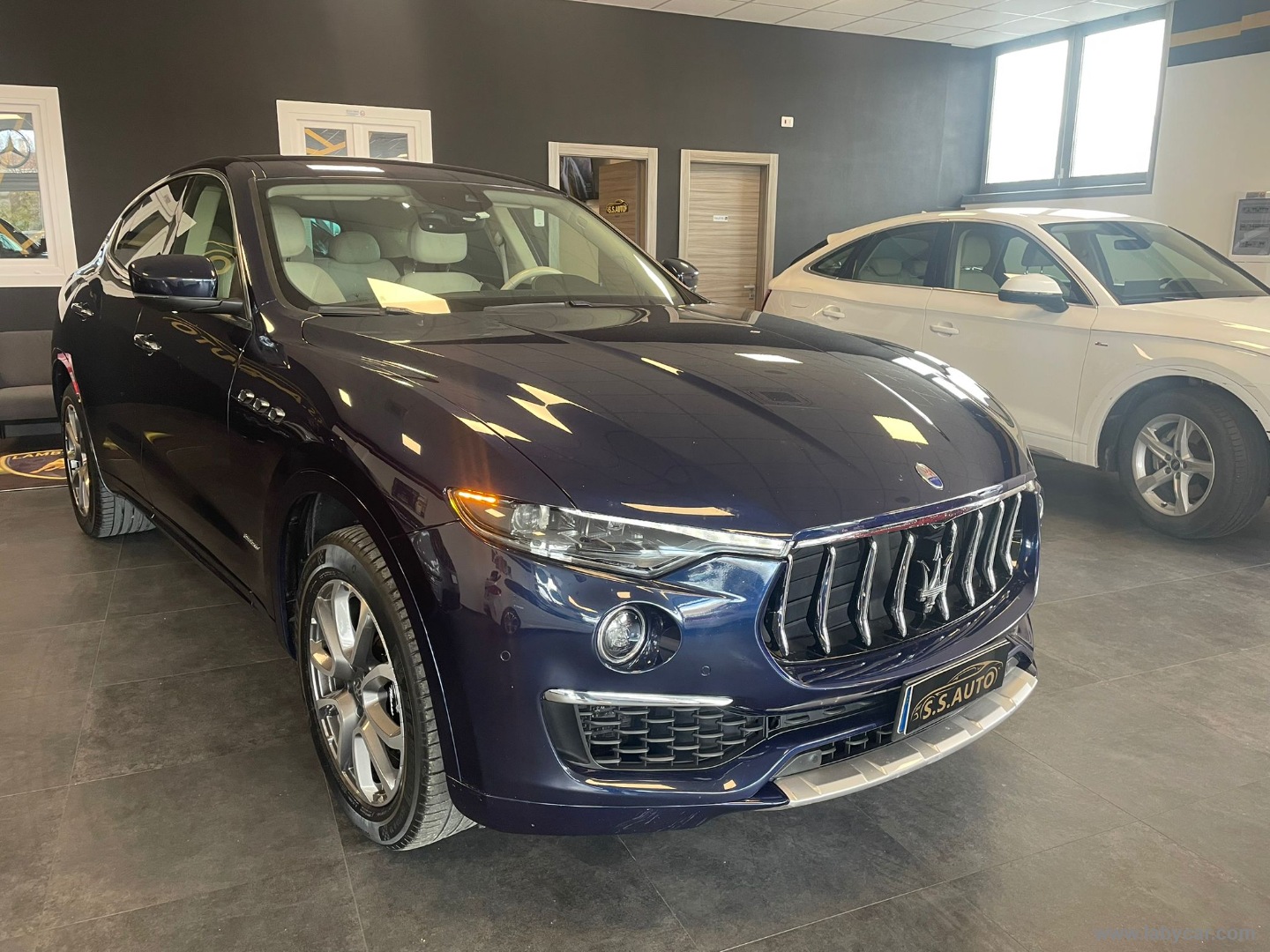 MASERATI Levante V6 430 CV S AWD Granlusso 
