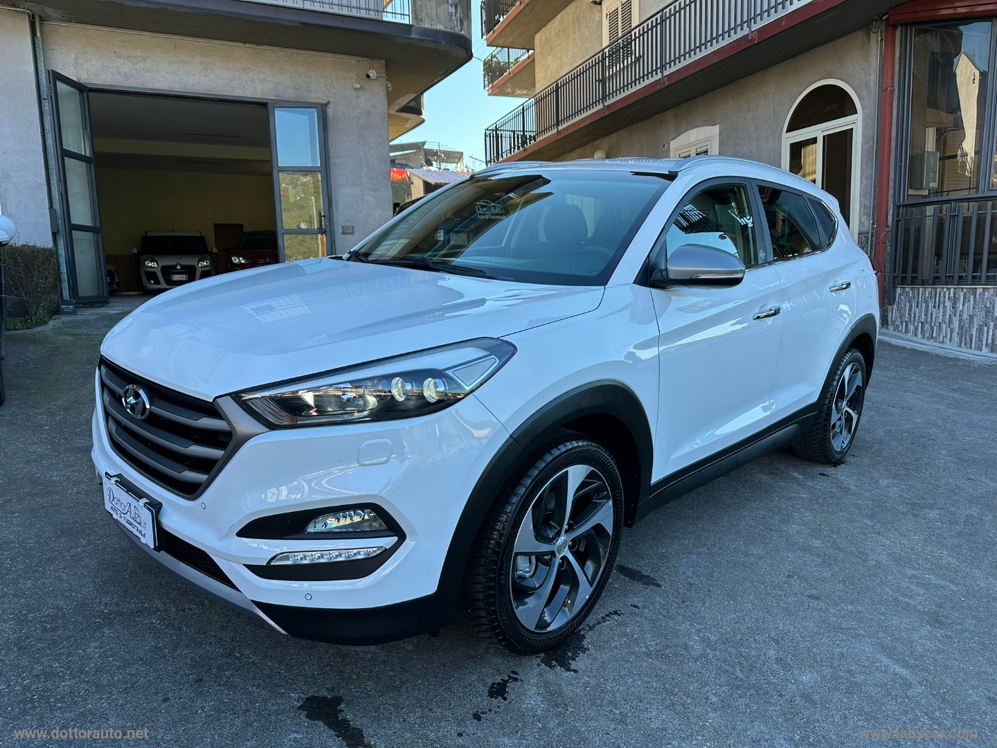 HYUNDAI Tucson