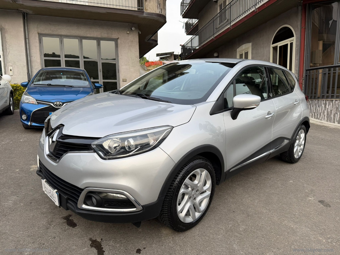 RENAULT Captur