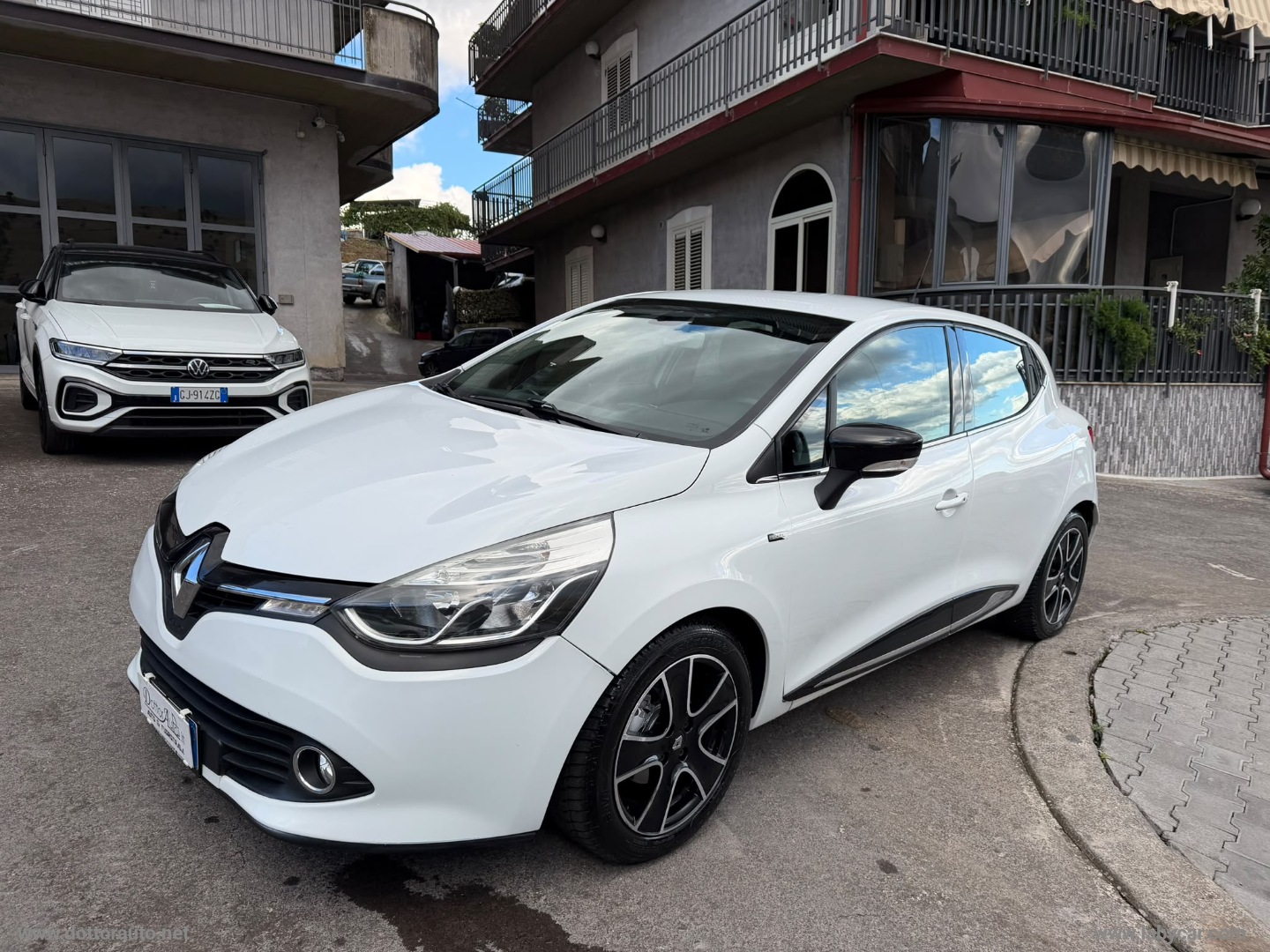 RENAULT Clio