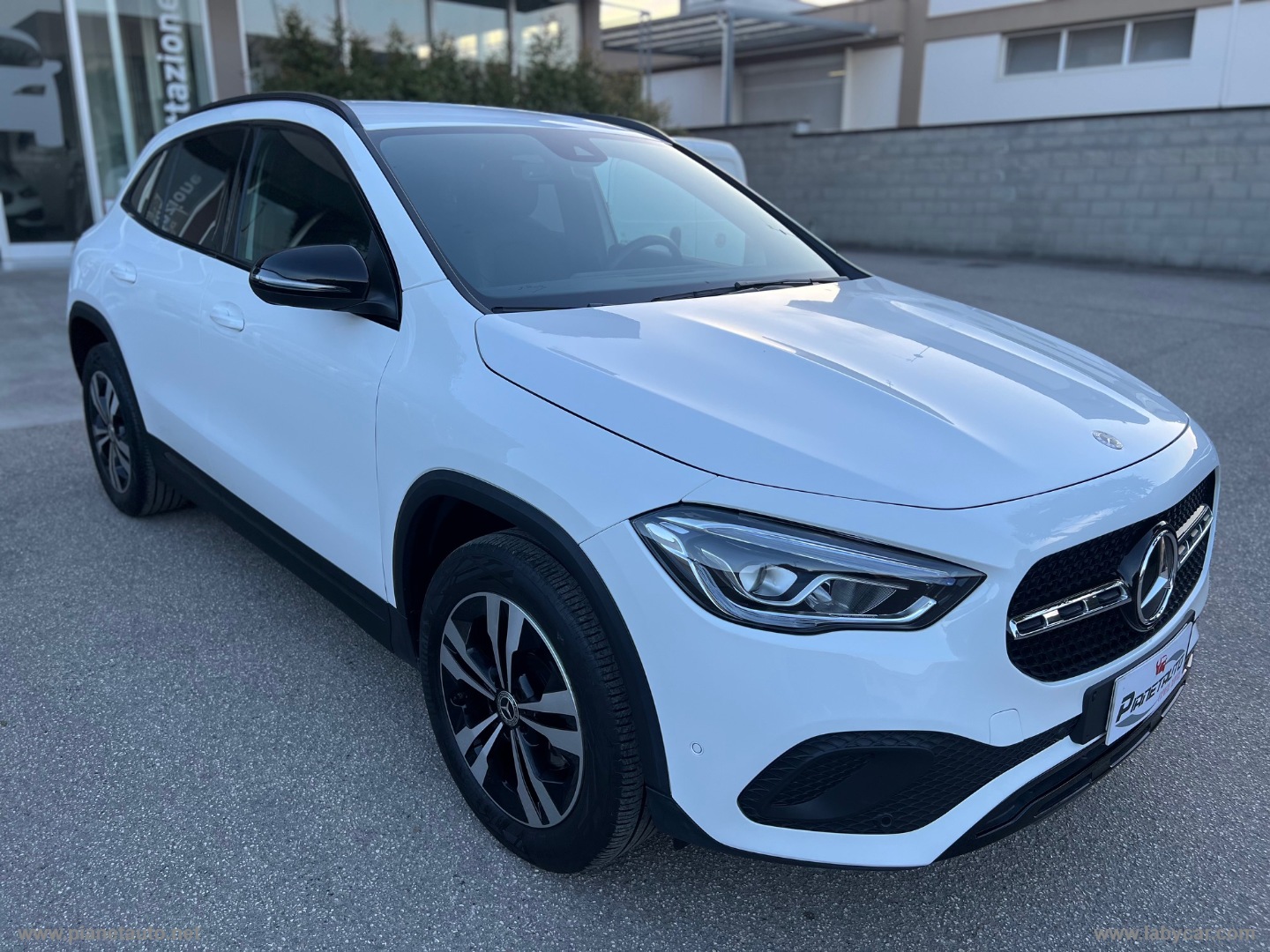 MERCEDES-BENZ Classe GLA