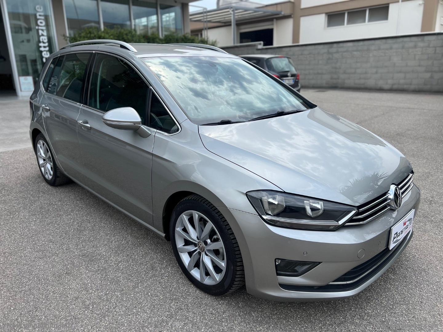 VOLKSWAGEN Golf Sportsvan 1.6 TDI 115CV Highl. BMT 