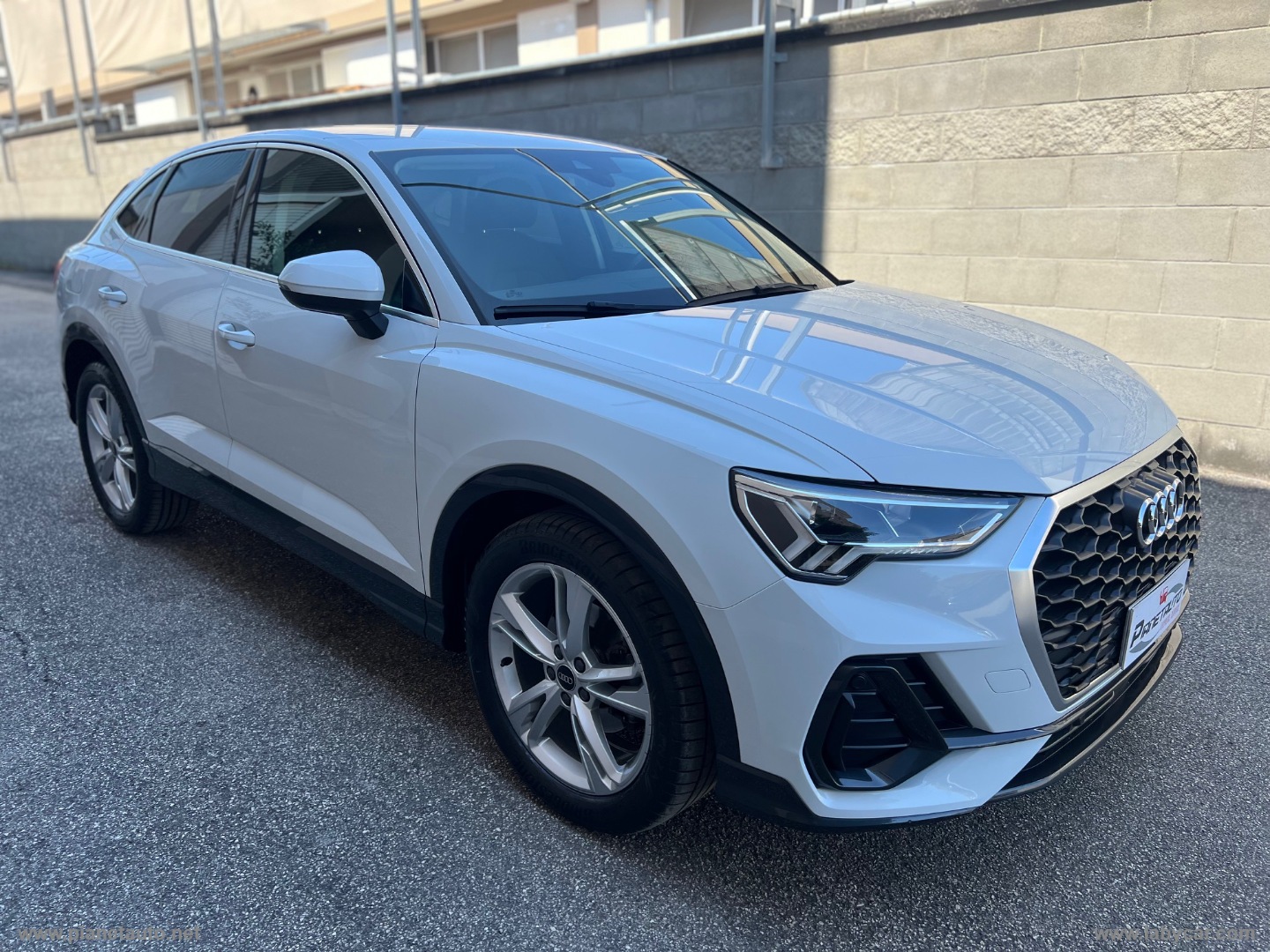 AUDI Q3 SPB 35 TDI quattro S tr. Bus. Plus 