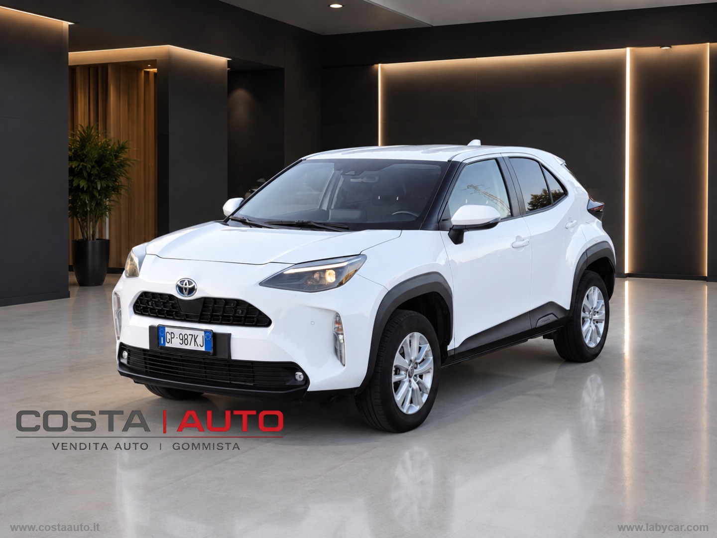 TOYOTA Yaris Cross 1.5 Hybrid 5p. E-CVT Act.Eco                                                        